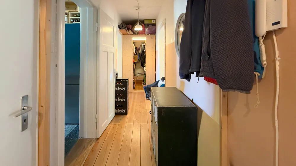 .Wohnung 1Flur