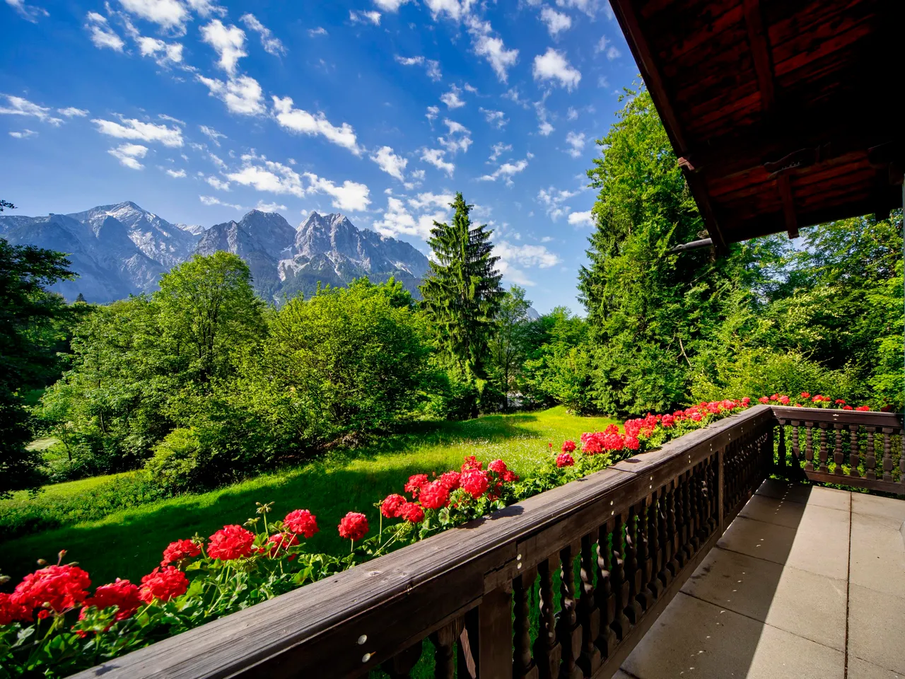 Zugspitzblick vom Balkon
