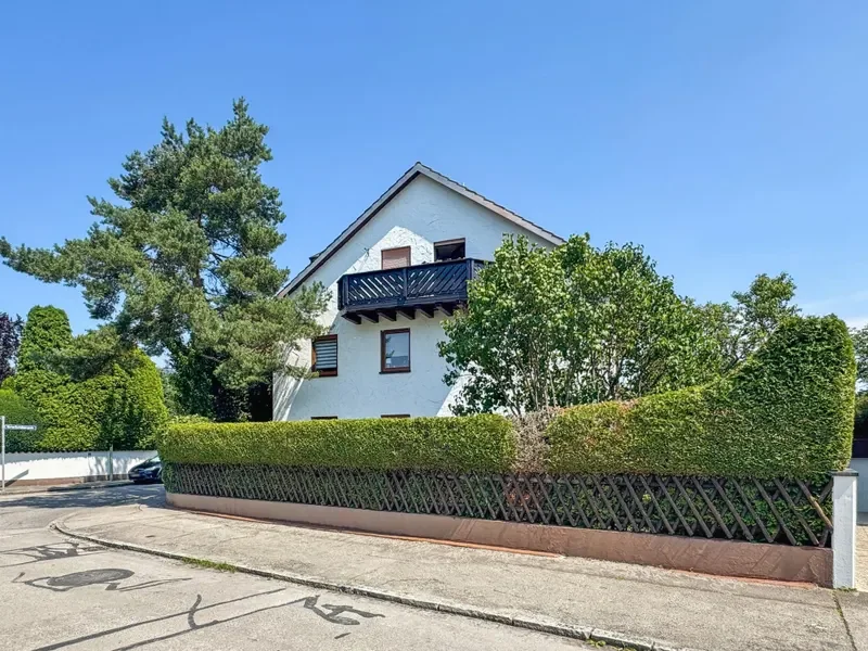 Mehrfamilienhaus