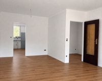 Wohnzimmer Blick Richtung Küche