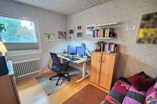 Büro EG