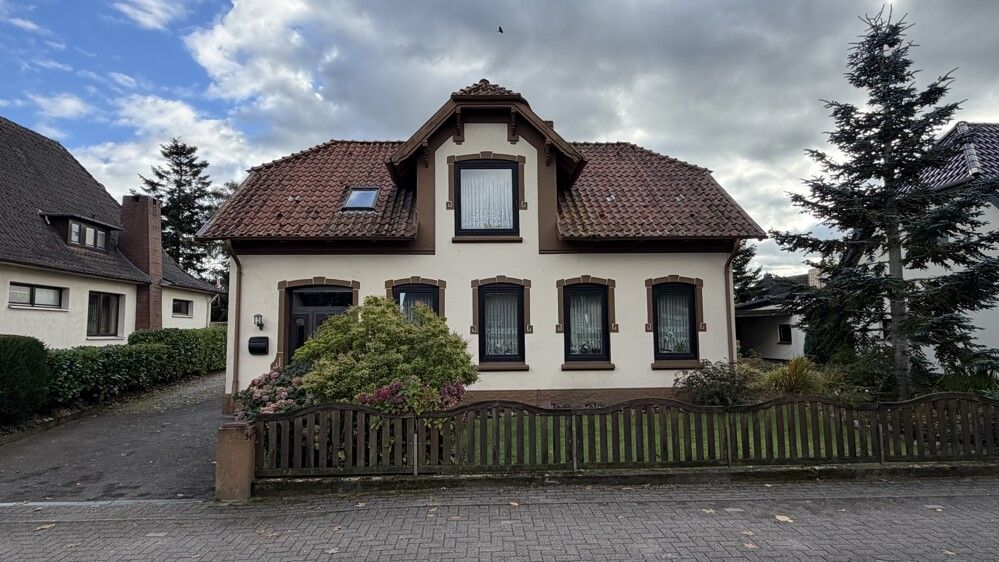 Straßenansicht