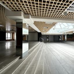 FLEXIBEL UND EINZIGARTIG! 744 m² GROßE GEWERBEFLÄCHE IN BESTER LAGE ZU MIETEN