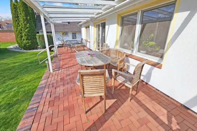 Sonnen-Terrasse