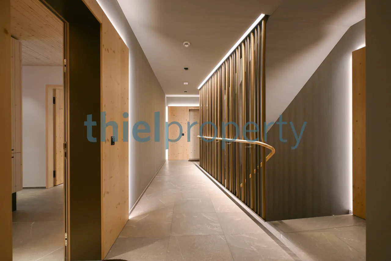 Eingang zur Wohnung im 2. OG