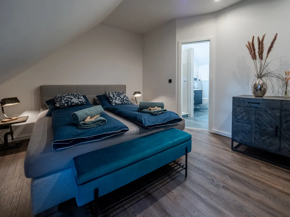.Schlafzimmer 1