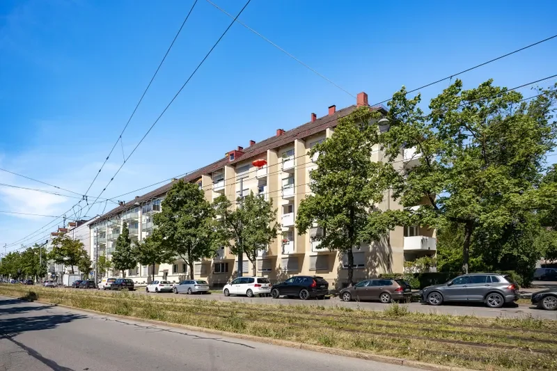 Hausansicht von der Straße