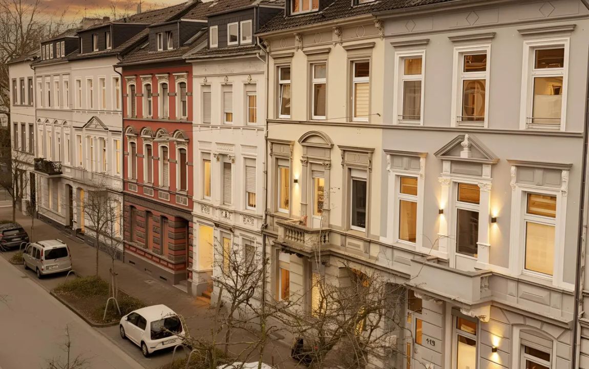 KAPITALANLEGER AUFGEPASST: RUHIGES APARTMENT NAHE HOCHSCHULE UND HELIOS ZU VERKAUFEN!
