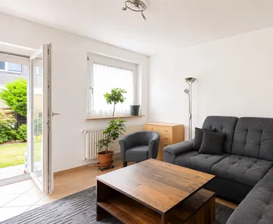 GEPFLEGTE 2- ZIMMER WOHNUNG IN GEFRAGTER KREFELDER LAGE ZU MIETEN!! - Foto 2