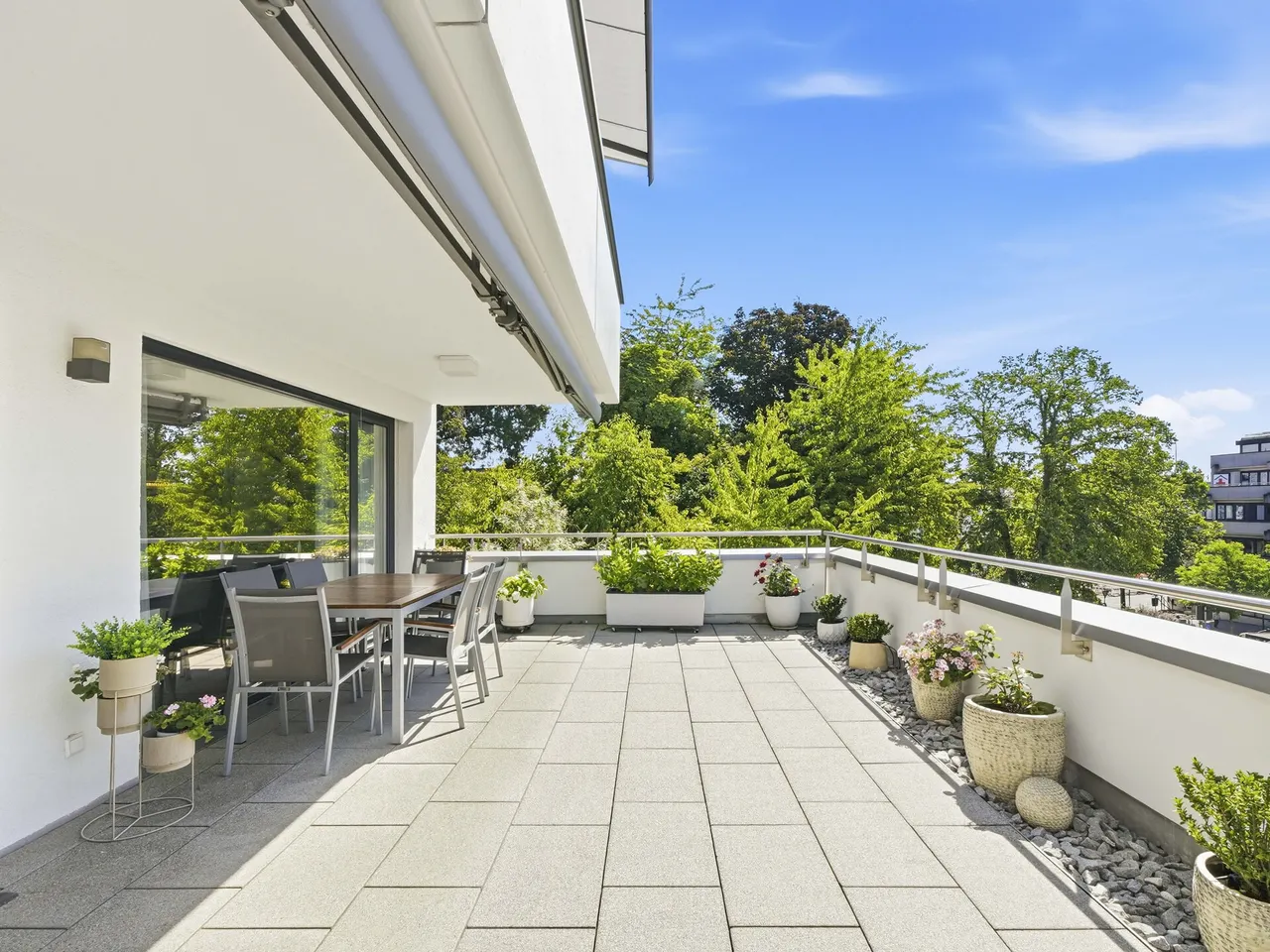Terrasse vorne