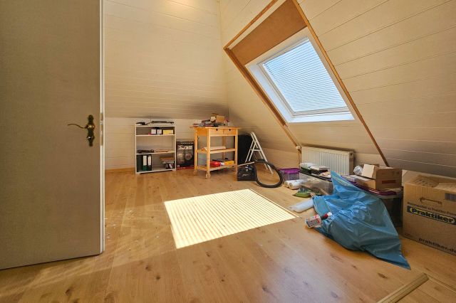 Schlafzimmer DG