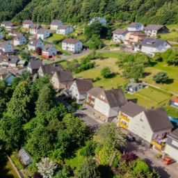 Attraktives Baugrundstück für Ihr Familiendomizil – im Ortskern gelegen!