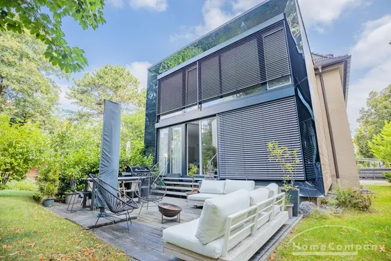 ***Exklusive, voll möblierte 5-Zimmer-Gartenwohnung in Bestlage München-Solln