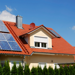 Photovoltaik Immobilien 2025: Rendite und Wertsteigerung kombinieren