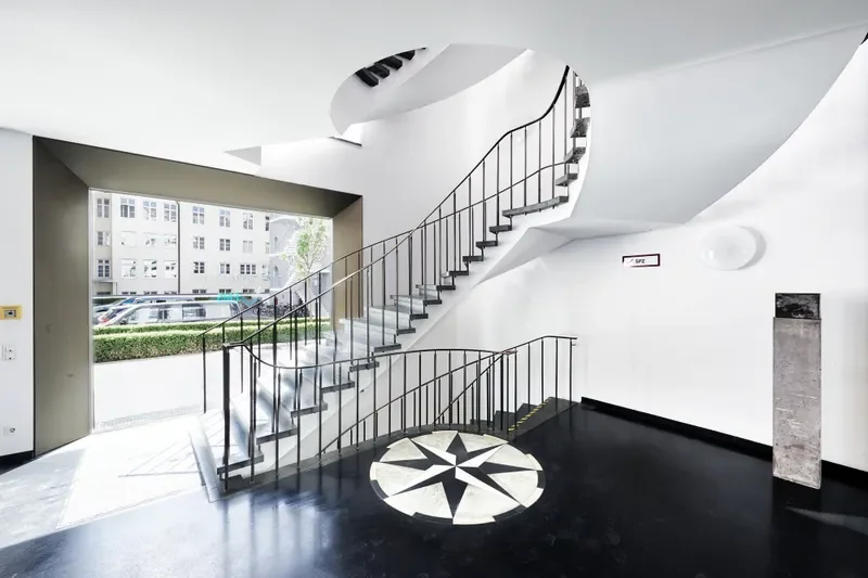 Treppenhaus (©Deka Immobilien)