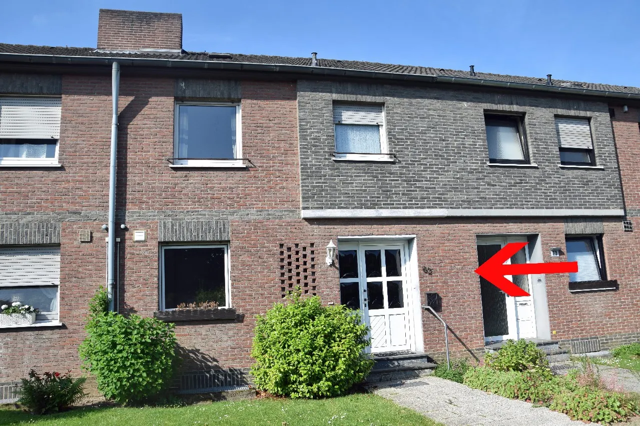Bezugsfreies Reihenmittelhaus mit Garten und Garage in beliebter Wohnlage von 41334 Nettetal