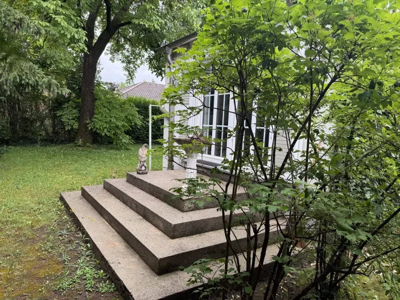 Zugang zum Garten Nordostseite
