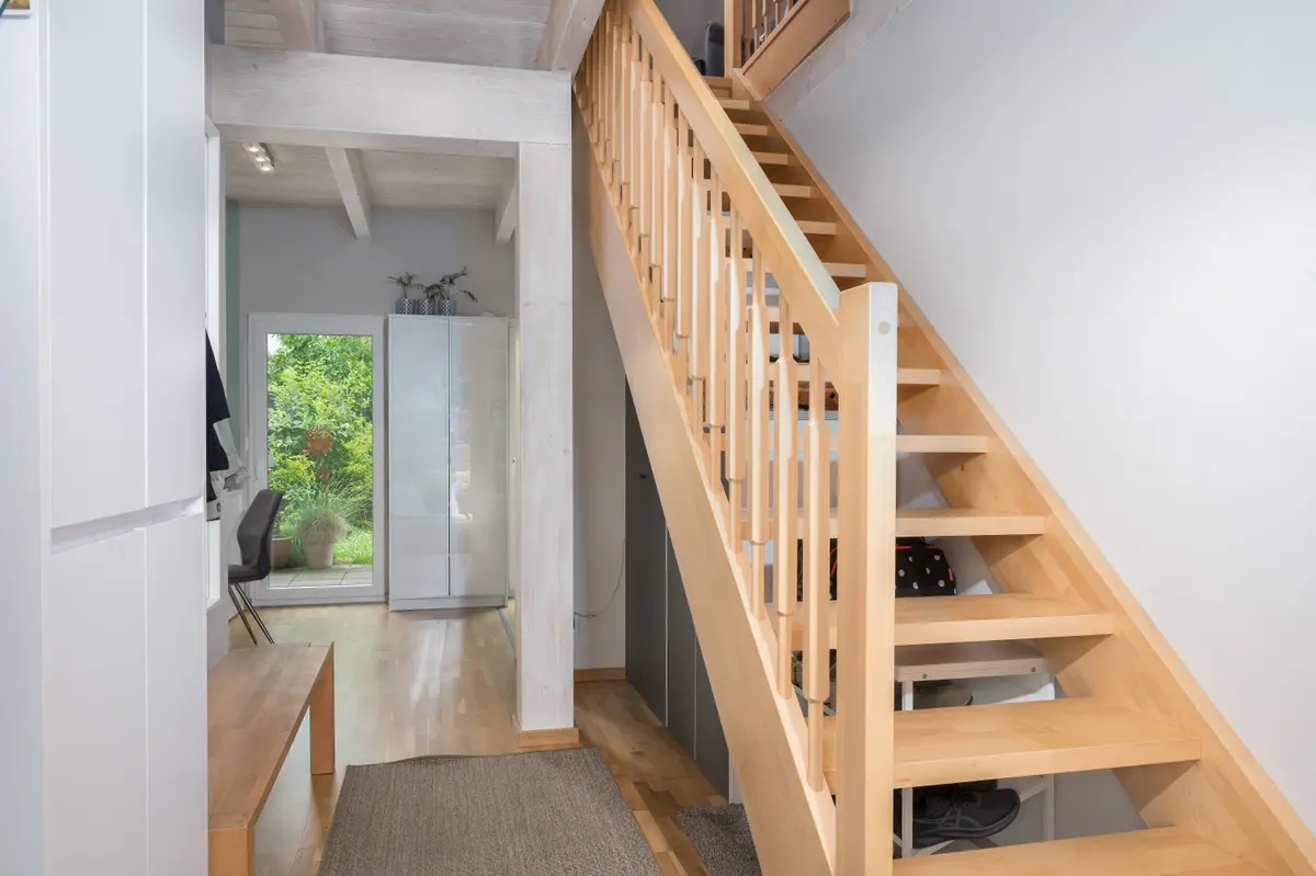 Flur mit Treppe