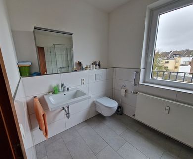 Großzügige 2-Zimmer-Wohnung mit umlaufenden Balkon, Terrasse und modernisiertem Bad - Foto 5