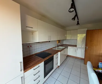 Großzügige 3-Zimmer-Dachgeschosswohnung in MG-Zentrum - Photo 1