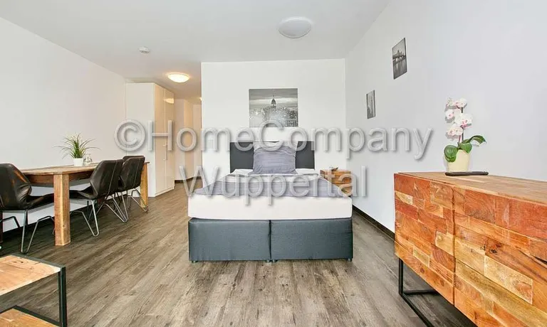 Neues Business- Apartment im Industrial-Style mit Süd-Balkon, DSL-Wifi und Reinigungsservice - Photo 5