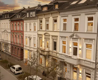 KAPITALANLEGER AUFGEPASST: RUHIGES APARTMENT NAHE HOCHSCHULE UND HELIOS ZU VERKAUFEN!