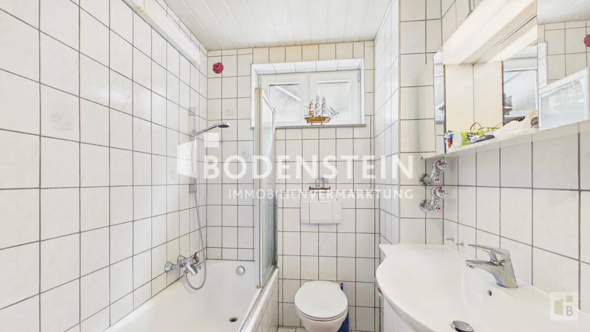 Wohnung UG Bad