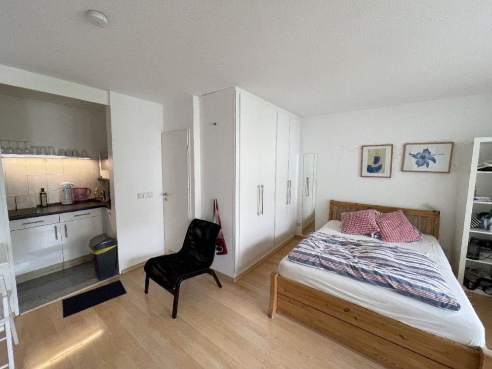 Düsseldorf-Unterbilk! Apartment! Ruhig mit Balkon und Lift und Einbauküche! - Foto 4