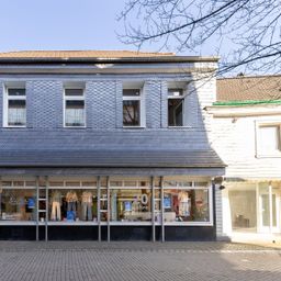 Werden Sie Teil der Schwelmer Innenstadt: Wohn- und Geschäftshaus aus der Ursprungszeit in top Lage