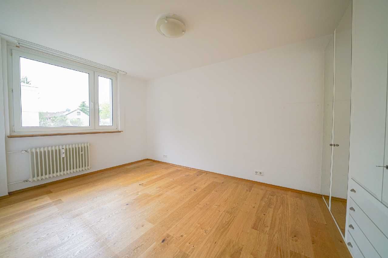 Moderne 2-Zimmer-Wohnung mit EBK und Stellplatz - Photo 3
