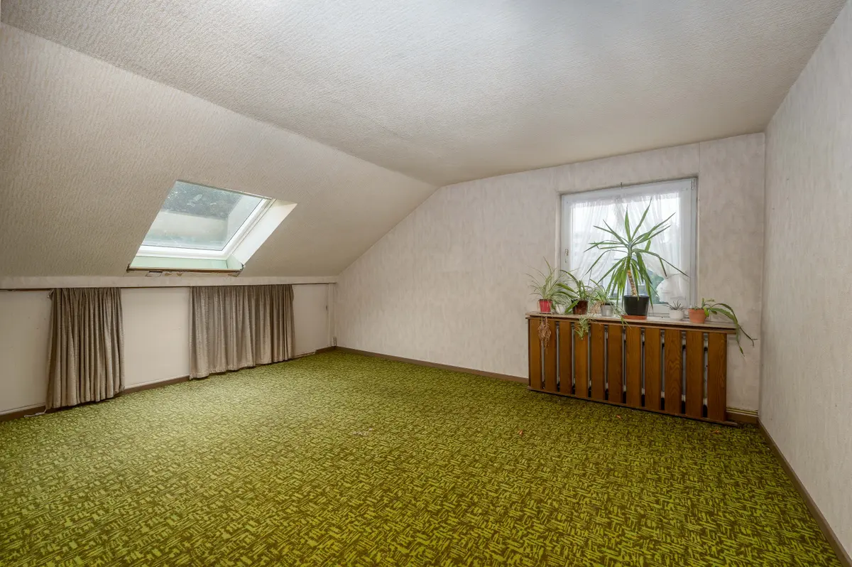 DG - Großes (Kinder)-Zimmer DG