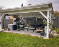 Überdachter Sitzplatz