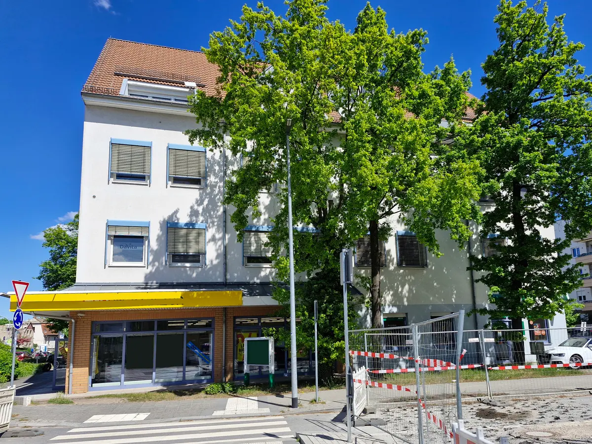 Ladenansicht Seitenstraße