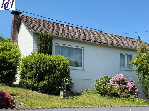 Jetzt neu: Haus zum Kauf in Kelkheim (Taunus)