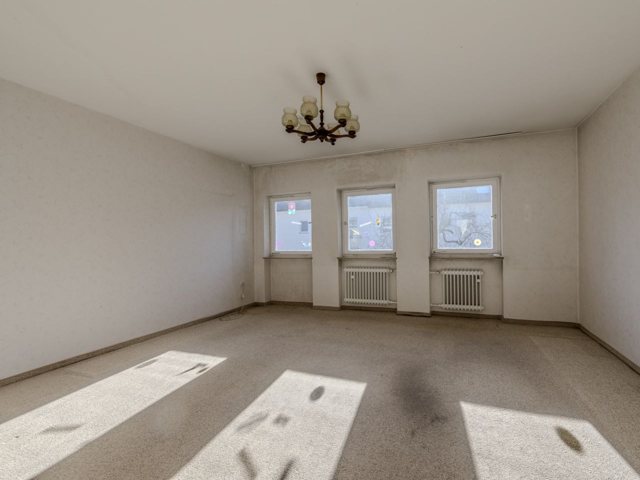 Großes Zimmer im Obergeschoss