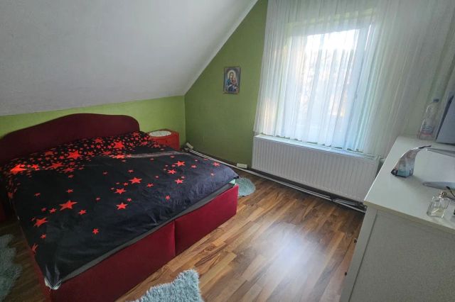 Schlafzimmer OG