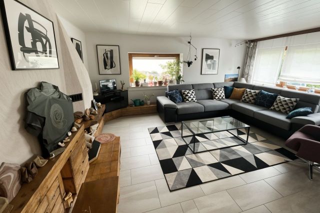 Hauptwohnung Wohnzimmer - (KI generiert) so könnte es mal aussehen.