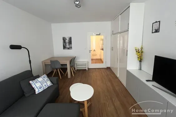 Modern möbliertes 1-Zimmer-Apartment in Schwabing