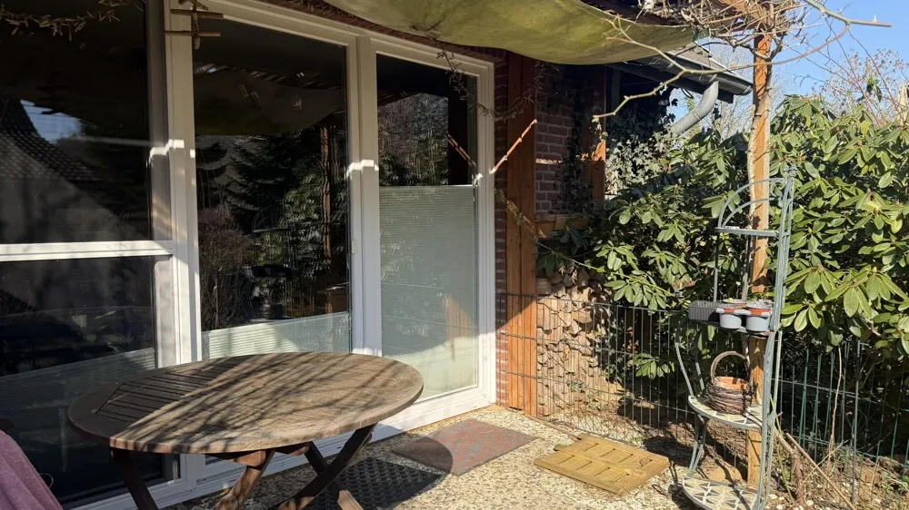 mit eigener Terrasse