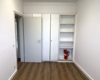 Raum 5 mit Einbauschrank