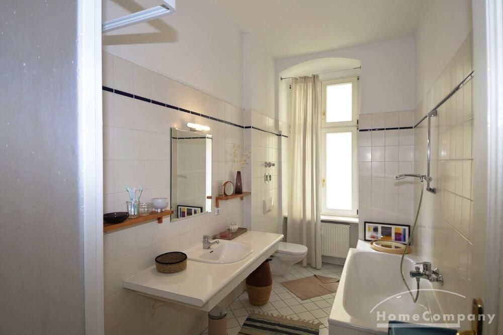 *** Wunderschöne und charmante 2,5-Zimmer-Wohnung in Prenzlauer Berg, möbliert - Foto 2