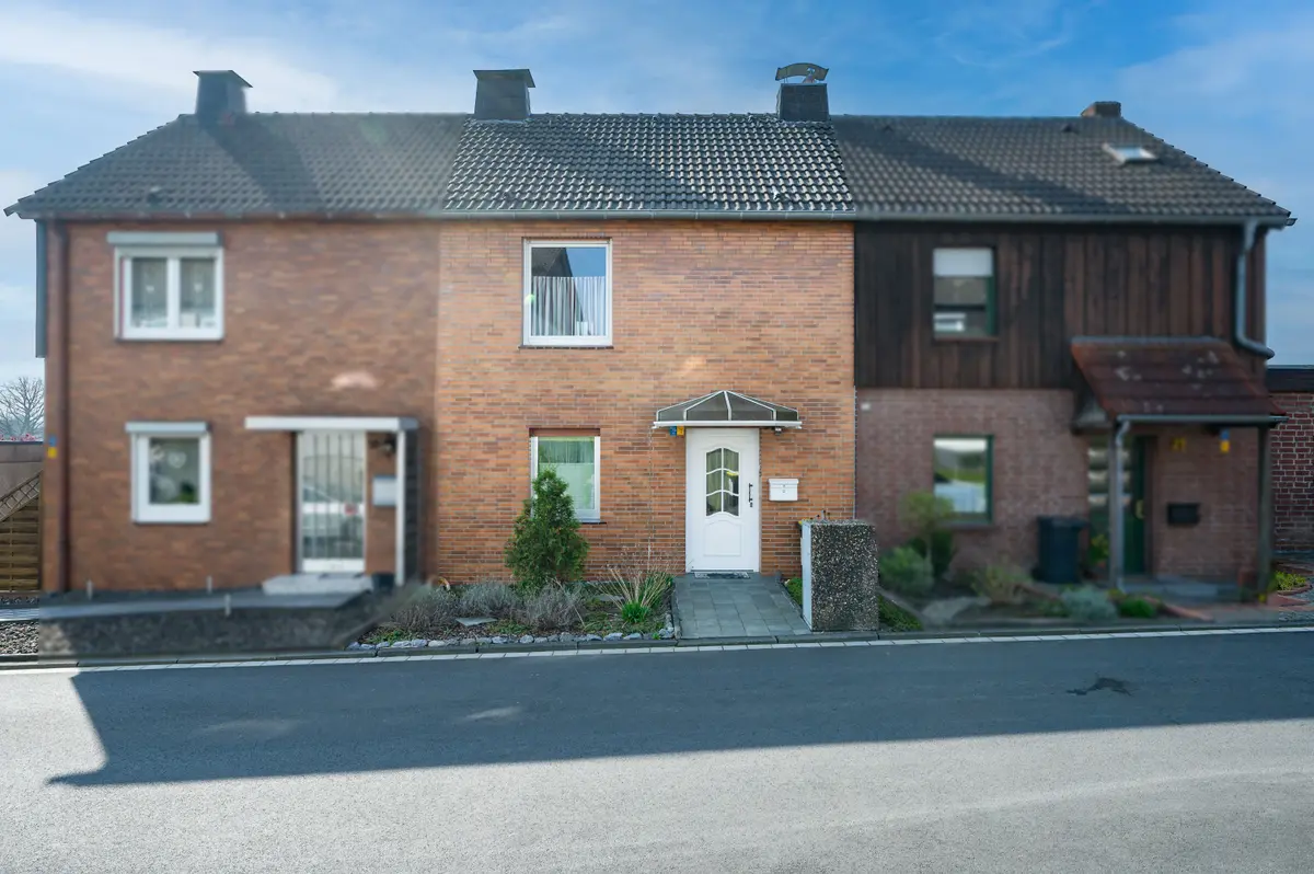 Vorderansicht Haus 
