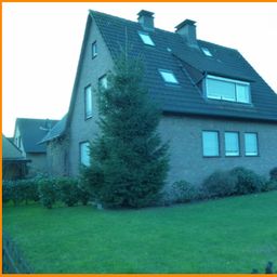 Generationenhaus mit 2 abgetrennten Wohnungen.
( auch einzeln zu vermieten )