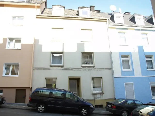 gute Rendite mit Fünfamilienhaus