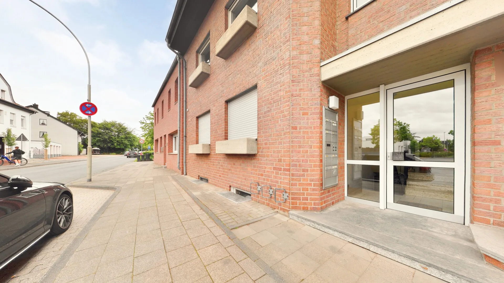 Vermietete 2-Zimmer-Wohnung auf 71m² - Balkon & Garage in gefragter, zentrumsnaher Lage von Wegberg