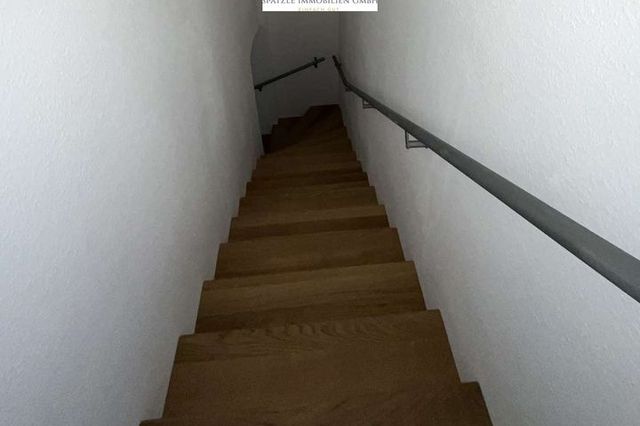 Treppenabgang 1.1
