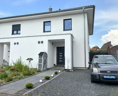Gemütliche Doppelhaushälfte aus 2021 in Heinsberg zu verkaufen