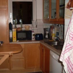 Freundliche 3-Zimmer-Wohnung mit EBK,Garage und Balkon!