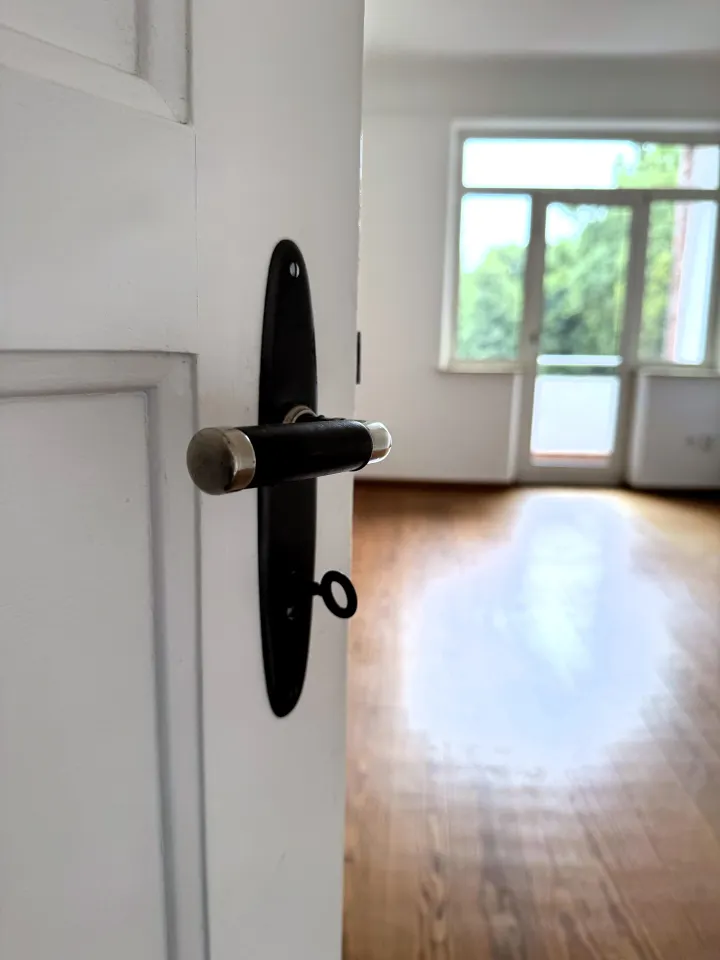 Blick ins Wohnzimmer