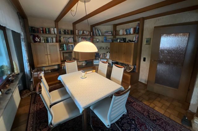 Hauptwohnung Esszimmer